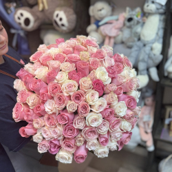 Акция, 101 эквадорская роза "Микс" 70см