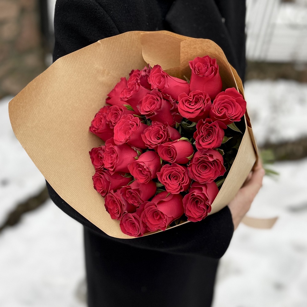 Букет из 25 красных роз Букет из 25 красных роз