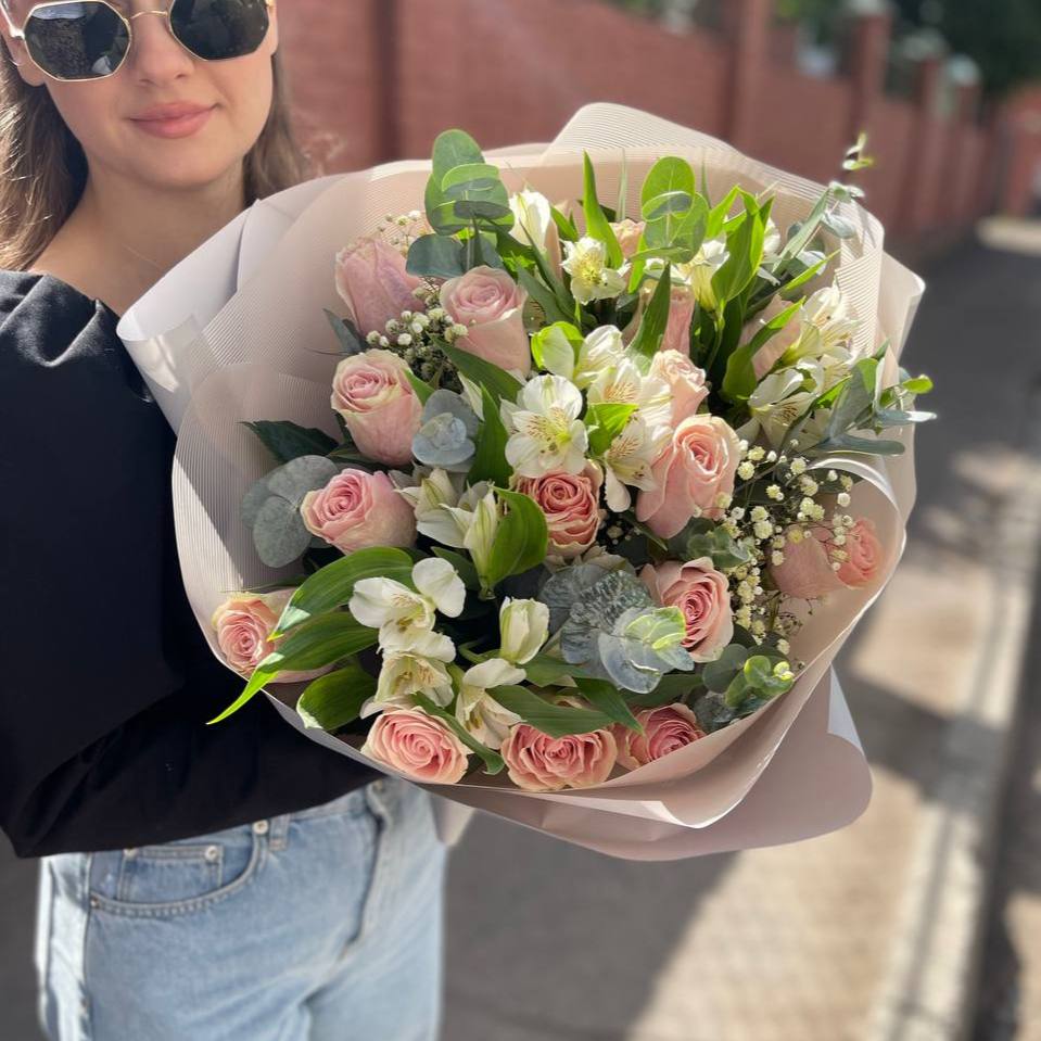 Букет "Для тебя " (Эквадор, Нидерланды)