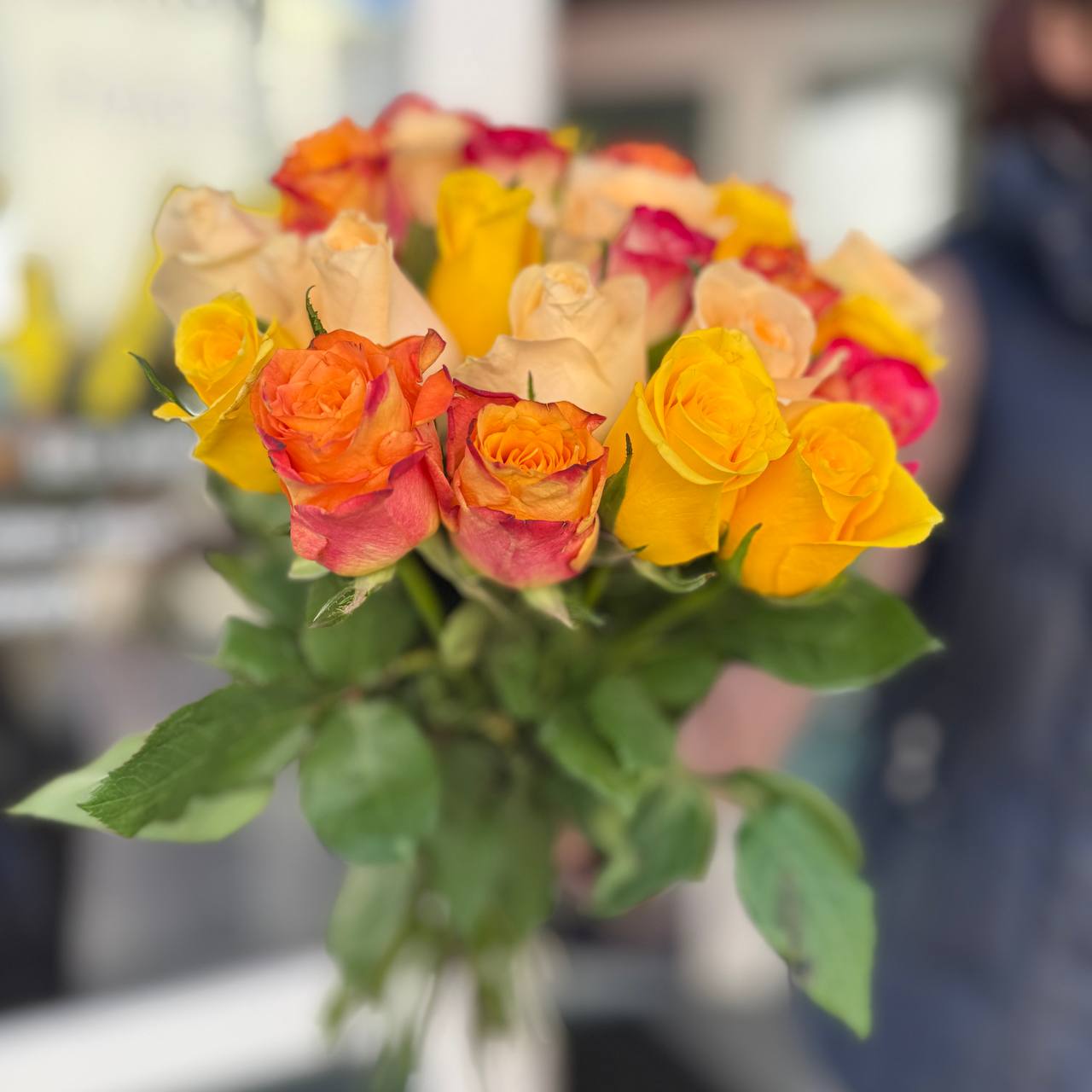 Акция, "Яркий микс" из 25 розы 40см (Кения)