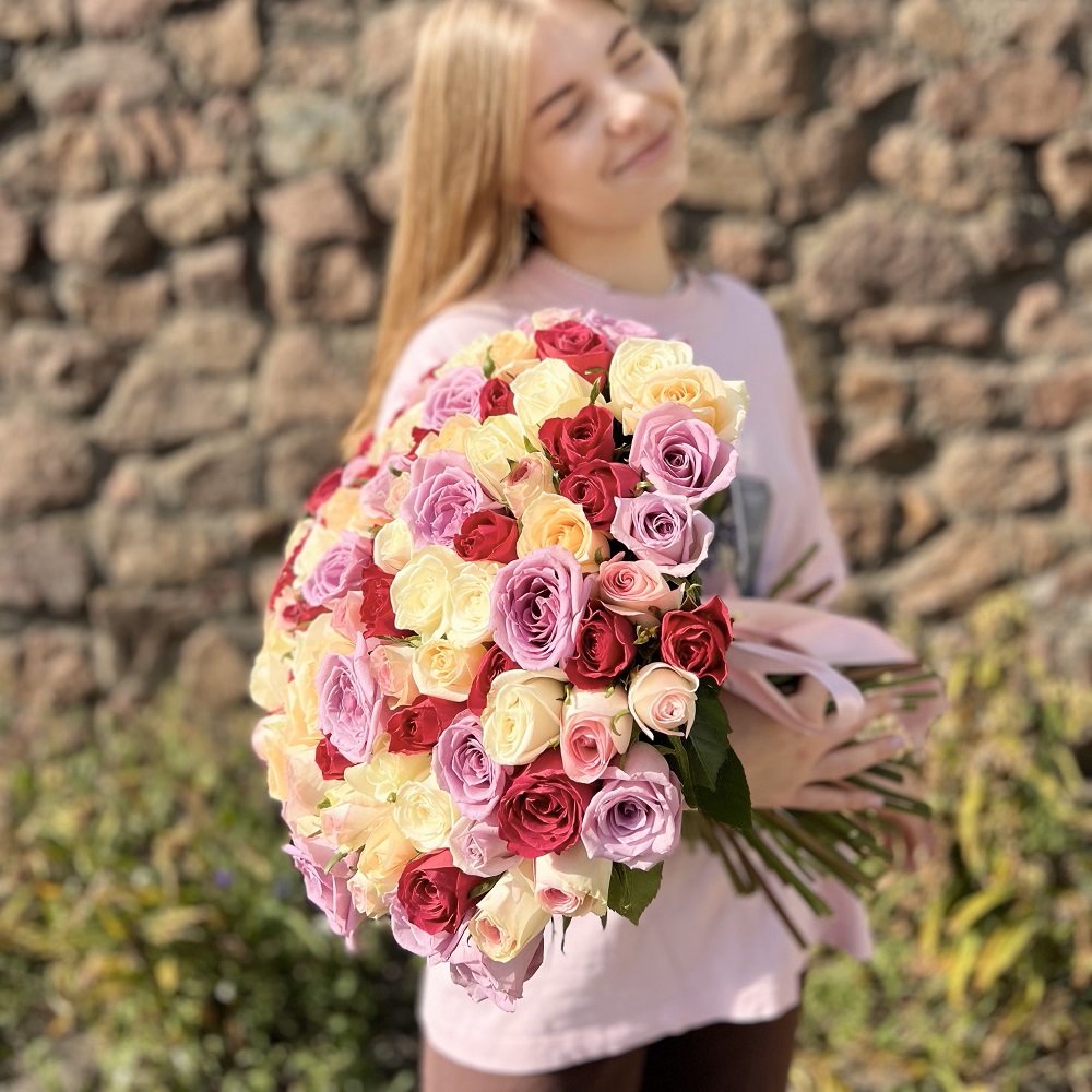 Акция, 101 роза "Микс", Кения 50см