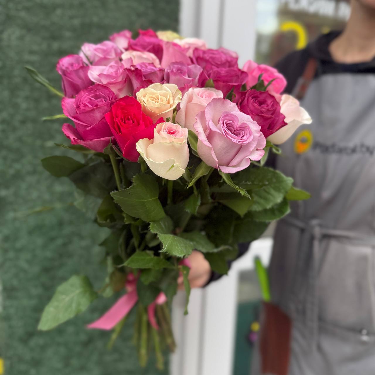 Акция, "Нежный микс" из 25 розы 50см (Кения)