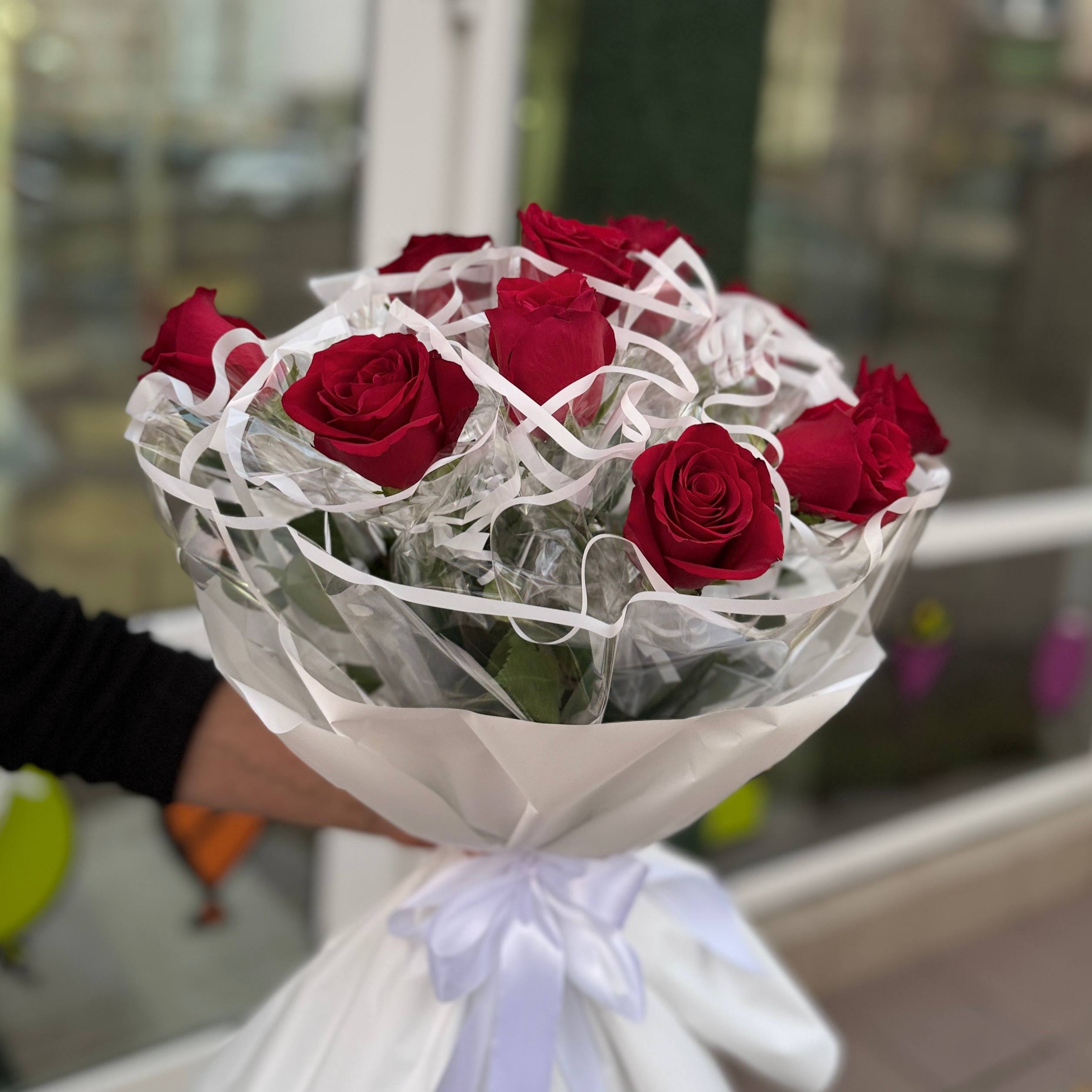 Букет из 11 роз "Бригада" 