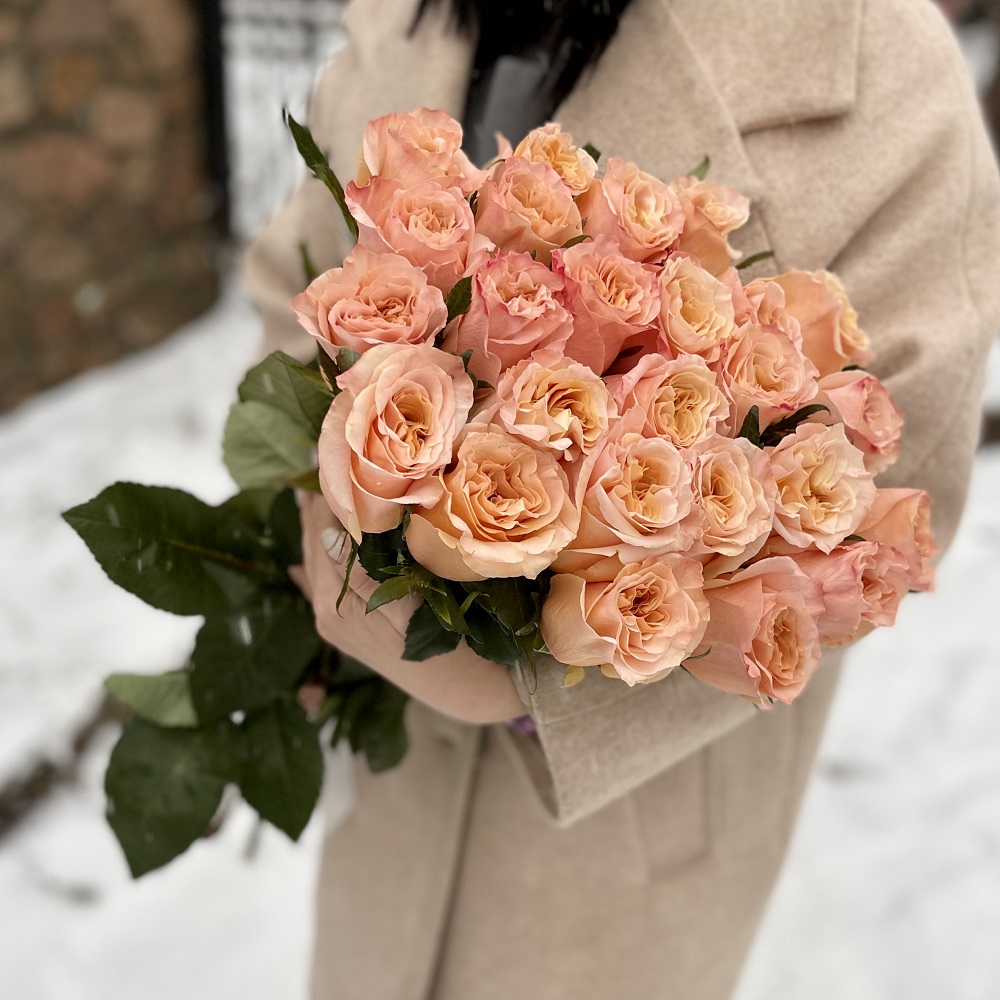 Акция, 25 роз "Шиммер" (Эквадор) 60см