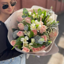 Букет "Для тебя " (Эквадор, Нидерланды)