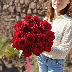 Букет из 15 роз "Эксплорер" (Эквадор) Букет из 15 роз "Эксплорер" (Эквадор)