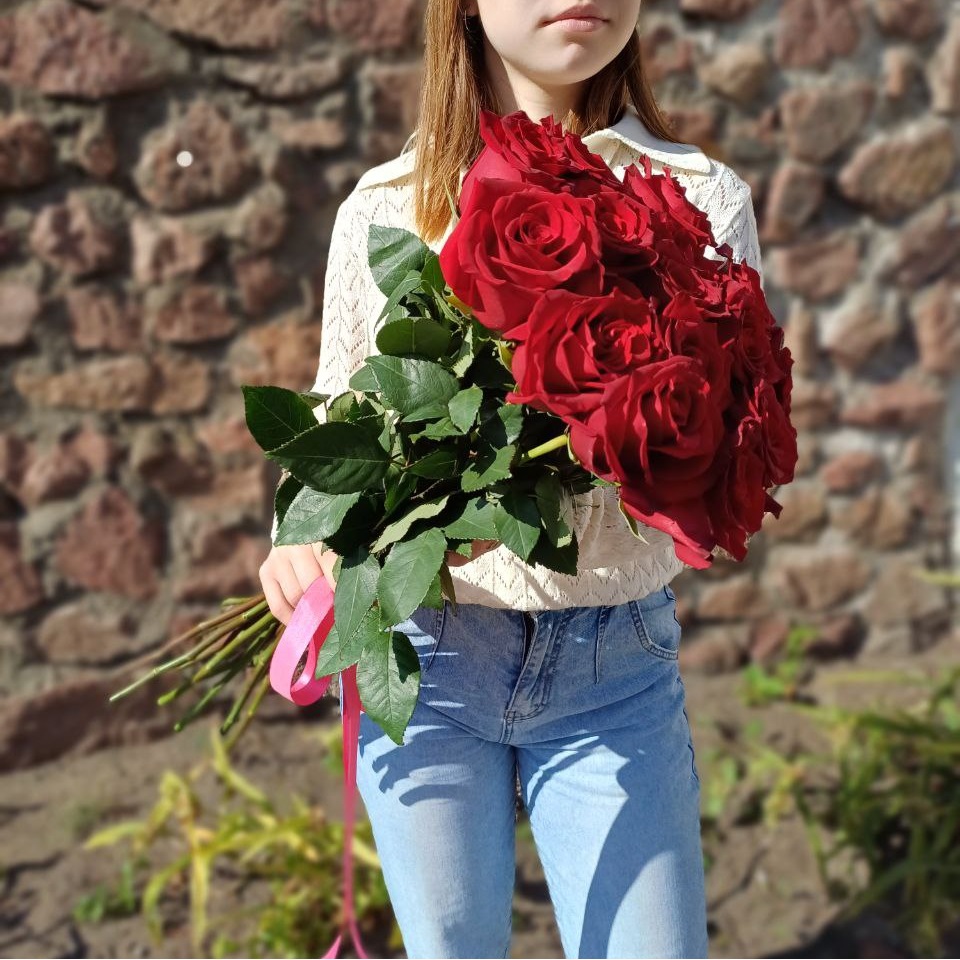 Букет из 15 роз "Эксплорер" (Эквадор) Букет из 15 роз "Эксплорер" (Эквадор)