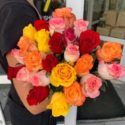 Акция, 25 роз "Микс" (Кения) 60см