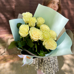 Букет из 9 роз Мондиаль (Эквадор)