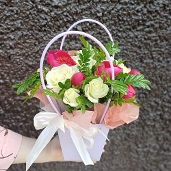 Композиция  "Школьница"