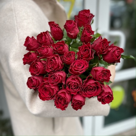 Акция, 25 роз "Кенийская Камала" 50см