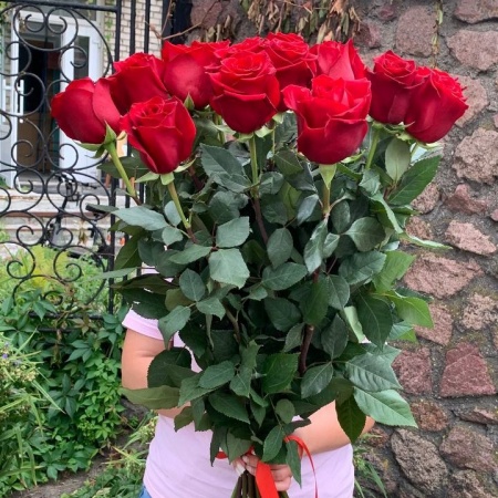 Букет из 35 красной метровой розы, (Эквадор)