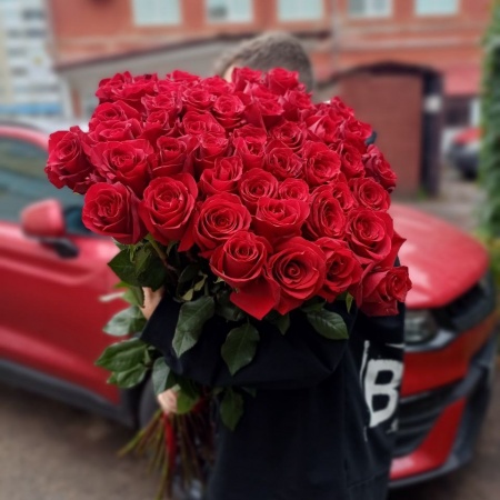 Акция, 51 красная метровая роза (Эквадор) 100 см